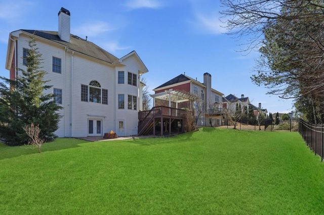 6390 Whitestone Place, Johns Creek, GA 30097