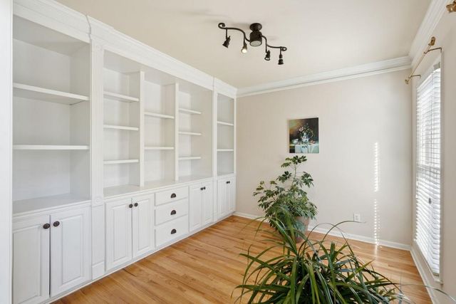 6390 Whitestone Place, Johns Creek, GA 30097