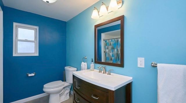 4 Olive Square 4, Somerville, MA 02143