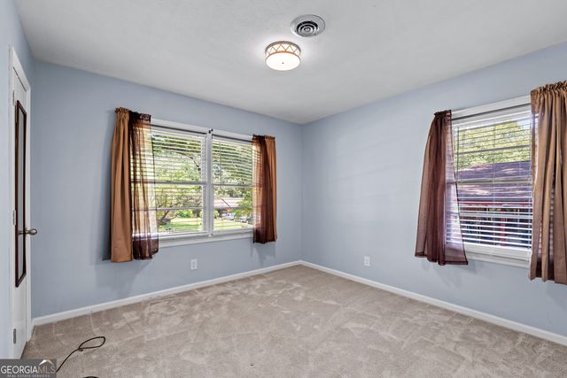 1732 E Mercer Drive, Griffin, GA 30223