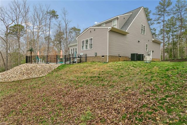 109 N Cove RD, Williamsburg, VA 23188