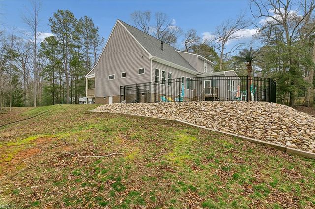 109 N Cove RD, Williamsburg, VA 23188