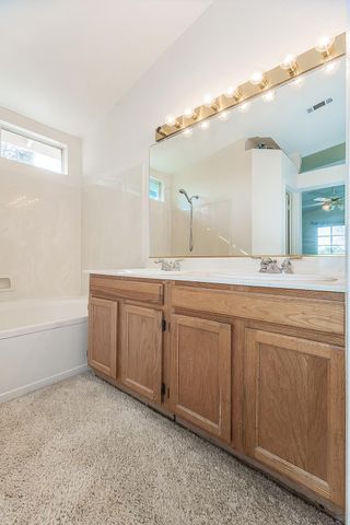 1322 Carson Avenue, Clovis, CA 93611