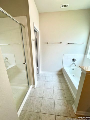 4823 Cambridge Park, Converse, TX 78109