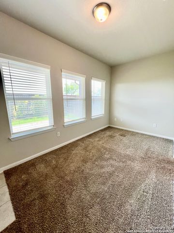 4823 Cambridge Park, Converse, TX 78109