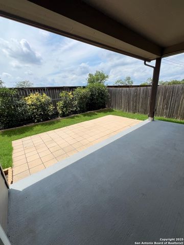 4823 Cambridge Park, Converse, TX 78109