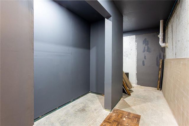 6880 Zaniah SW Road, Atlanta, GA 30331