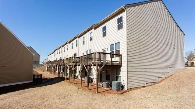 6880 Zaniah SW Road, Atlanta, GA 30331