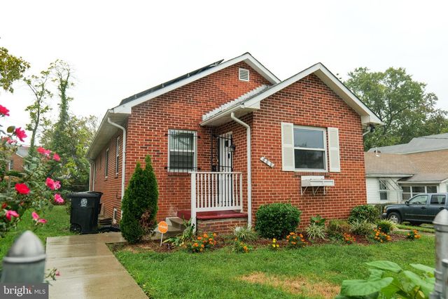 608 59TH AVE, Capitol Heights, MD 20743