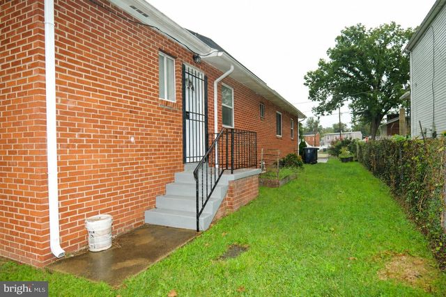 608 59TH AVE, Capitol Heights, MD 20743