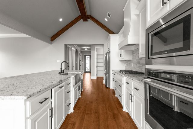 8908 Stillwater Road, Sherwood, AR 72120