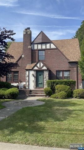 53 Leswing Avenue, Saddle Brook, NJ 07663