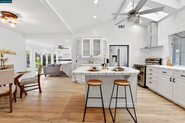 667 Apache Ct., San Jose, CA 95123