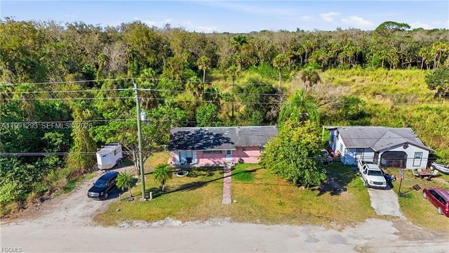 829 N bridge st, La Belle, FL 33935