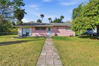 829 N bridge st, La Belle, FL 33935