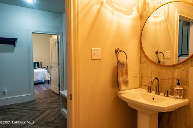 11707 Uxbridge Avenue, Lubbock, TX 79424