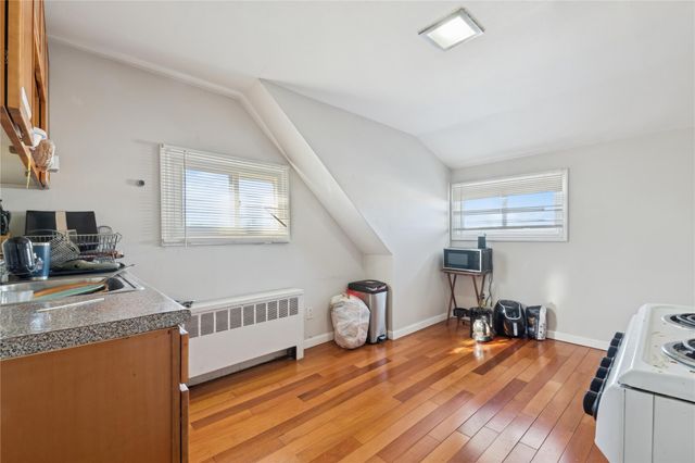 77 Abbey Lane, Levittown, NY 11756