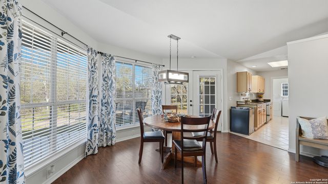 10835 Rosemar, Adkins, TX 78101