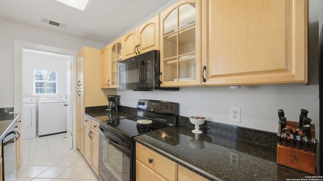 10835 Rosemar, Adkins, TX 78101