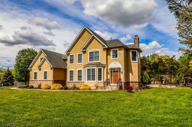 2 Brenner Ct, Franklin Twp., NJ 08873