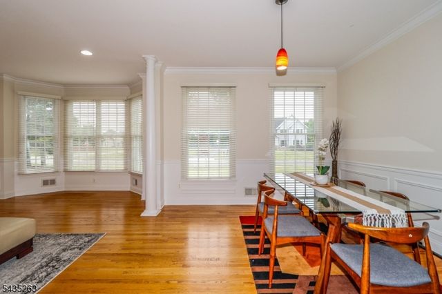 2 Brenner Ct, Franklin Twp., NJ 08873