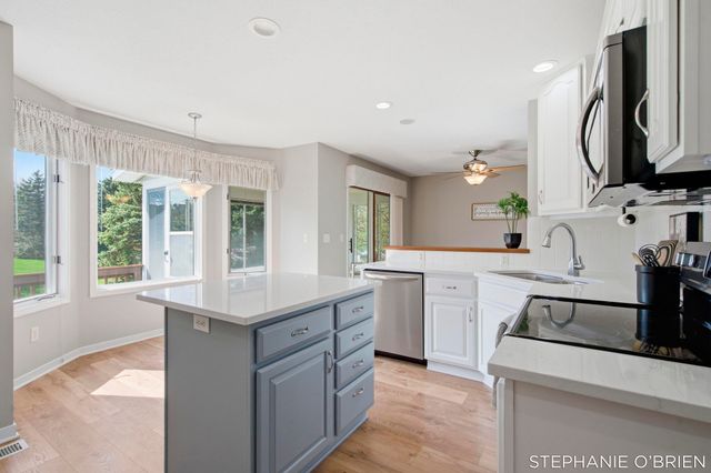 774 Holly Creek Drive 1, Holland, MI 49423