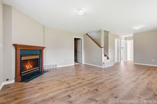 774 Holly Creek Drive 1, Holland, MI 49423