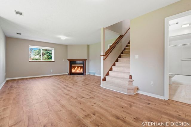 774 Holly Creek Drive 1, Holland, MI 49423