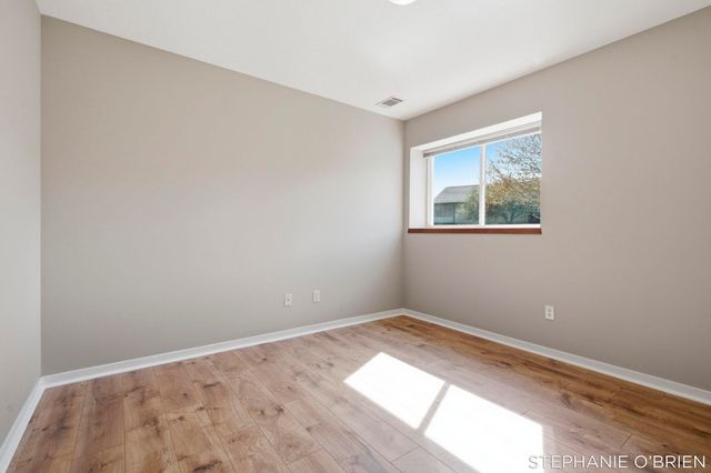 774 Holly Creek Drive 1, Holland, MI 49423