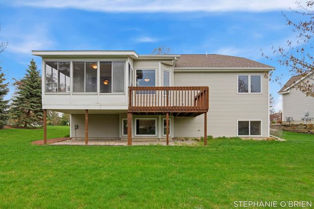 774 Holly Creek Drive 1, Holland, MI 49423