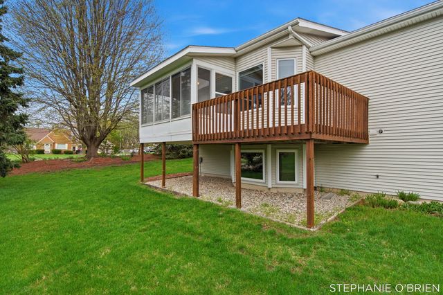 774 Holly Creek Drive 1, Holland, MI 49423