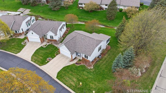 774 Holly Creek Drive 1, Holland, MI 49423