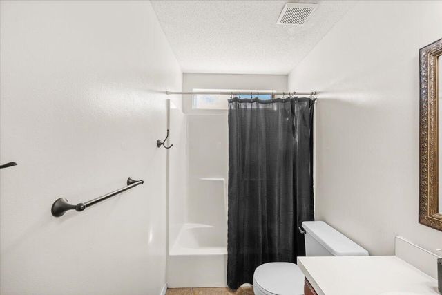 1764 Guildford Court, Fort Walton Beach, FL 32547