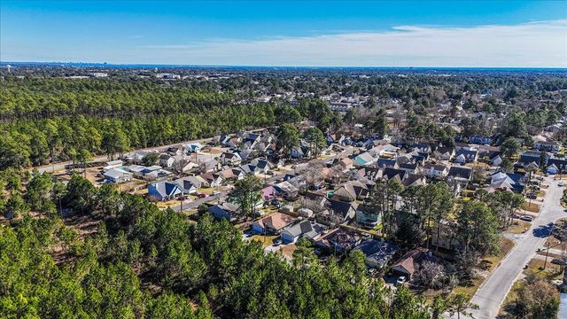 1764 Guildford Court, Fort Walton Beach, FL 32547
