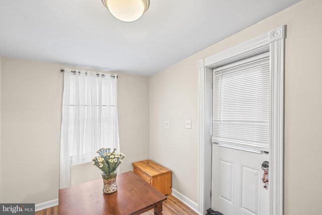 8362 OAKLEIGH RD, Parkville, MD 21234