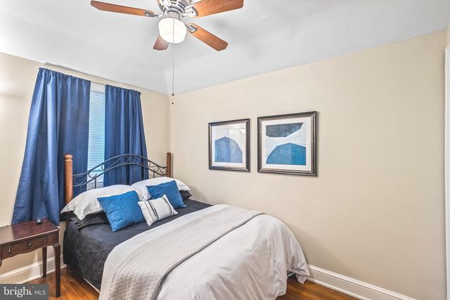 8362 OAKLEIGH RD, Parkville, MD 21234