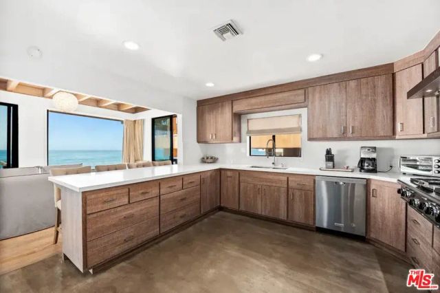 24608 Malibu Road, Malibu, CA 90265