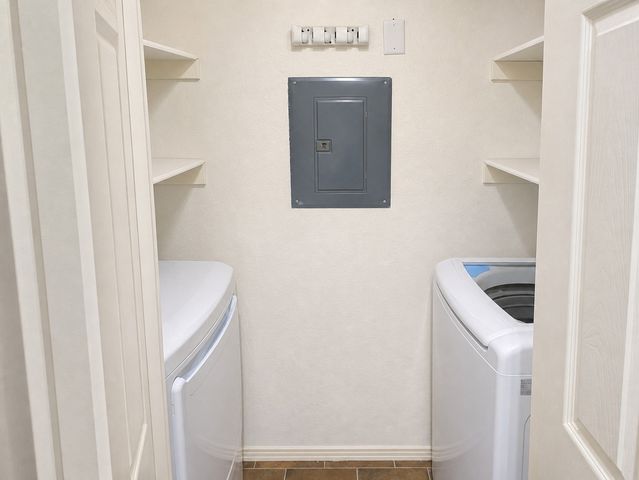 18333 Roehampton Drive 714, Dallas, TX 75252