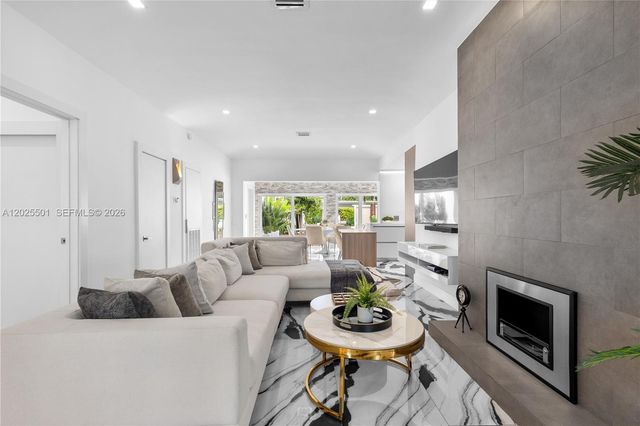 1544 Michigan Ave, Miami Beach, FL 33139