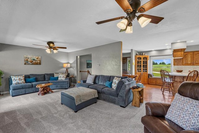 W646 Townline ROAD, Oconomowoc, WI 53066