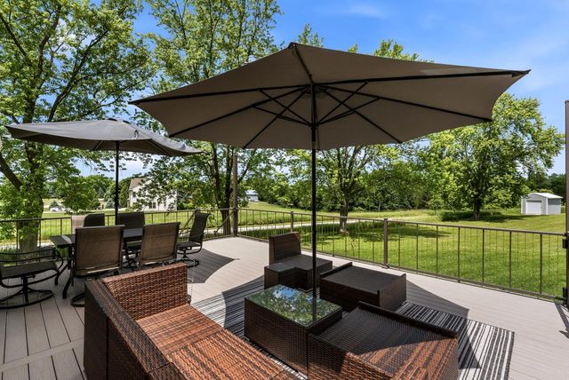 W646 Townline ROAD, Oconomowoc, WI 53066