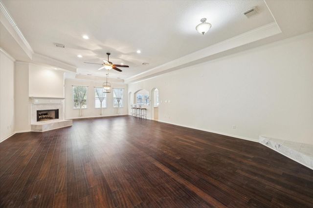 1301 Silver Maple Lane, Pearland, TX 77581