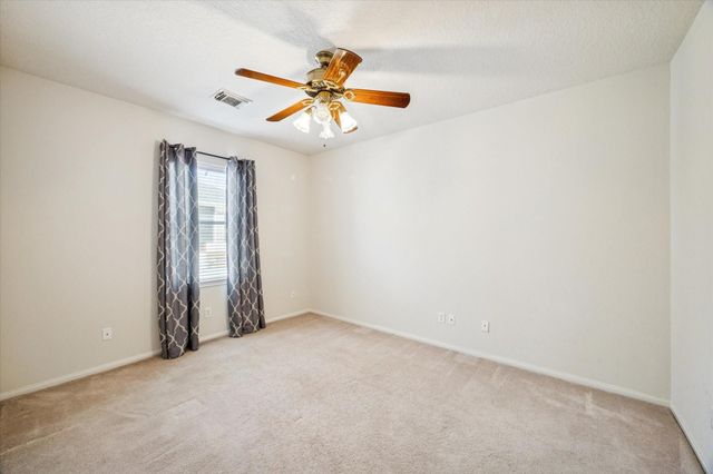 1301 Silver Maple Lane, Pearland, TX 77581