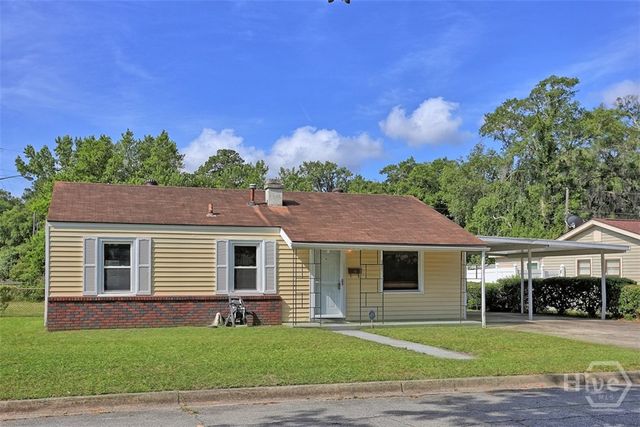 2221 E 57th Street, Savannah, GA 31404