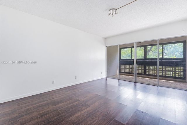 3301 Spanish Moss Terrace 406, Lauderhill, FL 33319