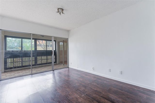 3301 Spanish Moss Terrace 406, Lauderhill, FL 33319