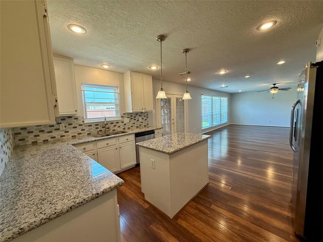 6931 Echo Pines Drive, Humble, TX 77346