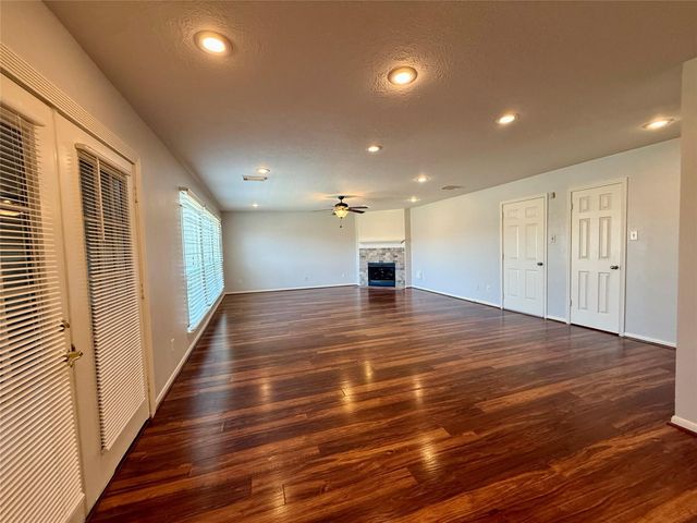 6931 Echo Pines Drive, Humble, TX 77346