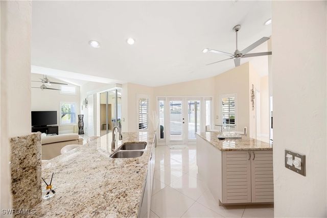 28801 Regis CT, Bonita Springs, FL 34134