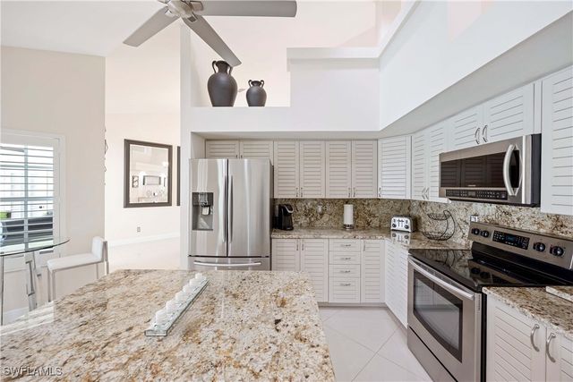 28801 Regis CT, Bonita Springs, FL 34134